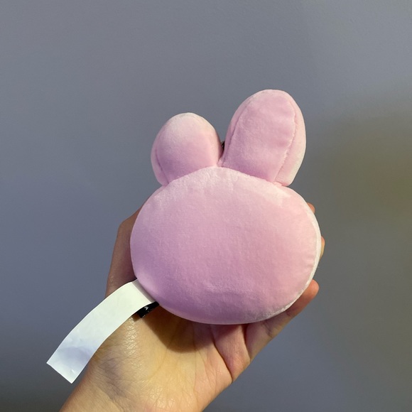 Bt21 cooky keychain - Picture 3 of 4
